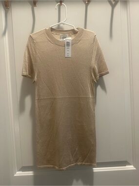 NWT Wilfred gold mesh T, size XS